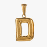 Big letter D charm - guldbelagt